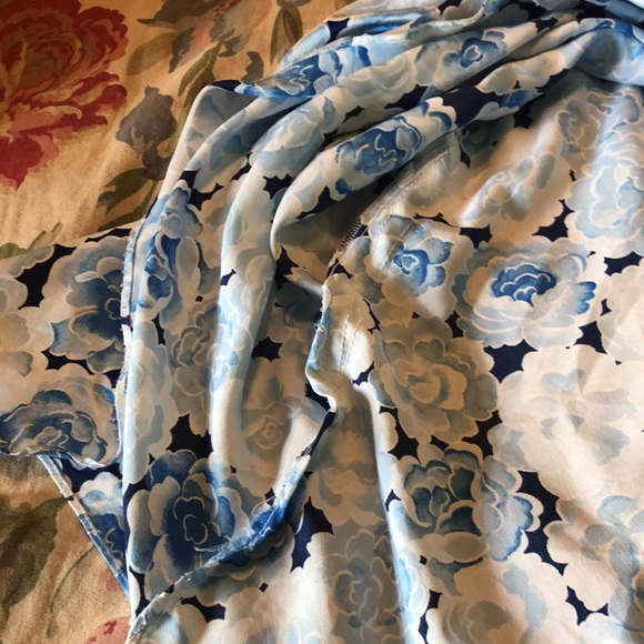 Vintage CHRISTIAN DIOR size M/L Silk Floral Long Nightie Classic Gown Blue White - Picture 15 of 16